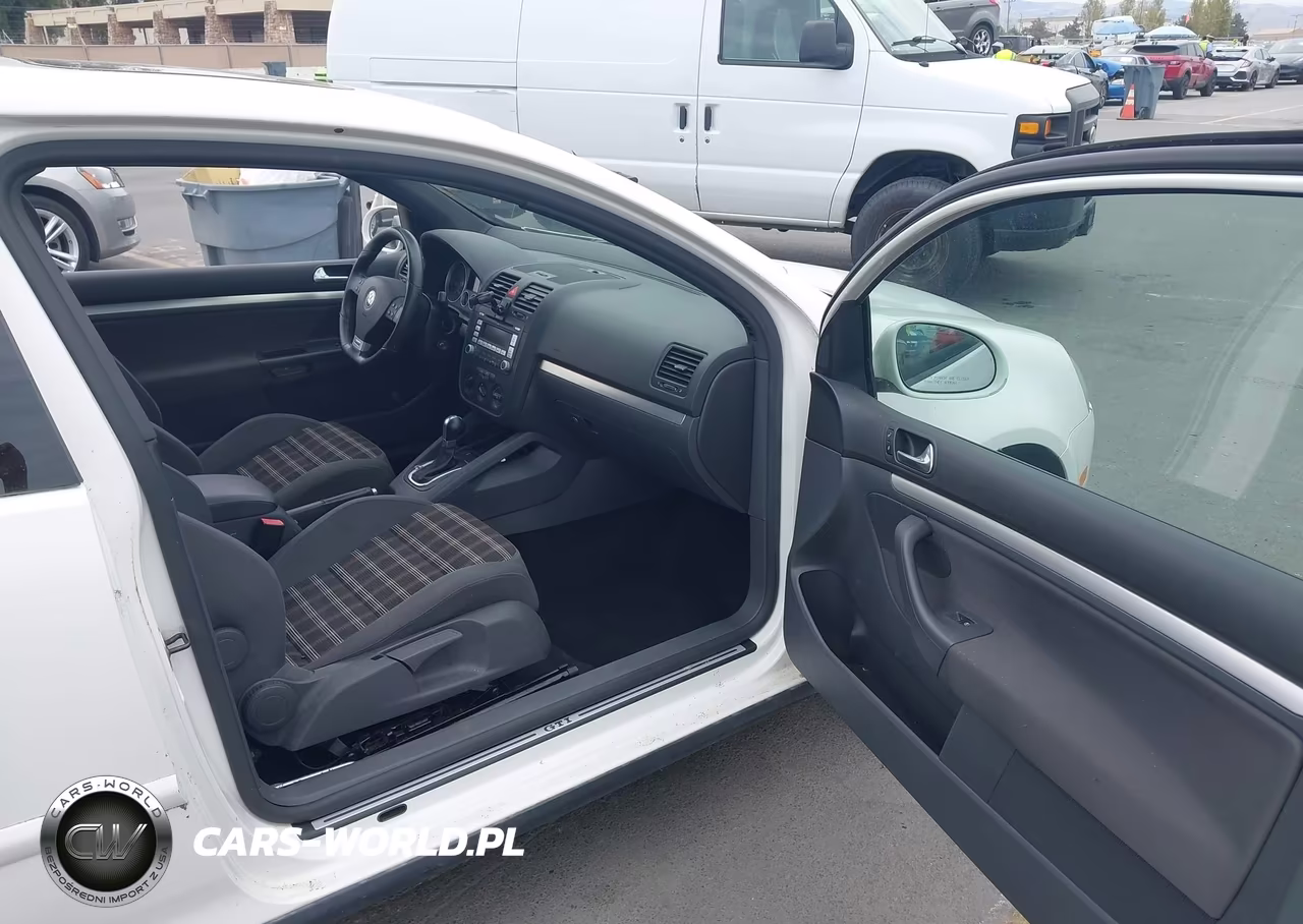2008 Volkswagen Gti 2-Door VIN:WVWFV71K98W179345 - 5