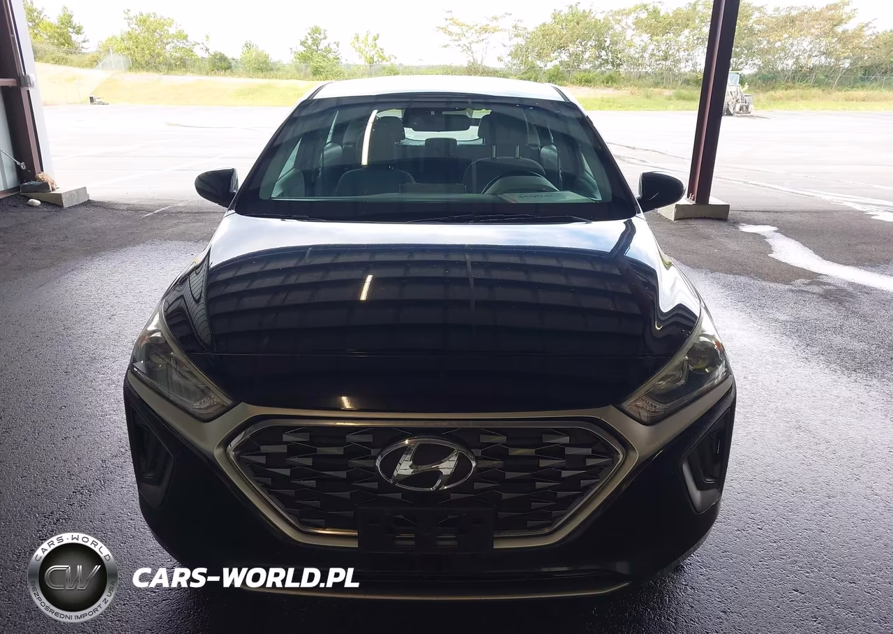 2020 Hyundai Ioniq Hybrid Blue VIN:KMHC65LC7LU218668 - 17