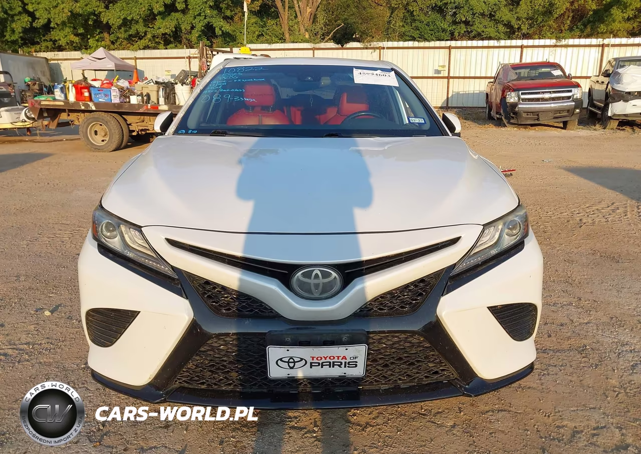 2019 Toyota Camry Xse VIN:4T1B61HK8KU747047 - 13