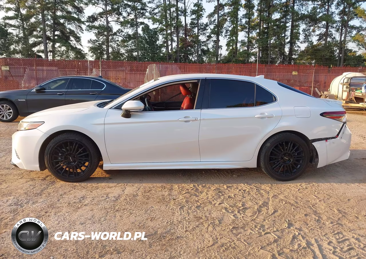 2019 Toyota Camry Xse VIN:4T1B61HK8KU747047 - 15