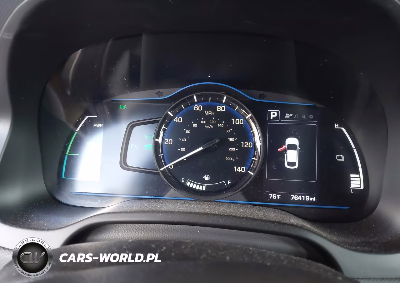 2019 Hyundai Ioniq Hybrid Blue VIN:KMHC65LC0KU158425 - 7