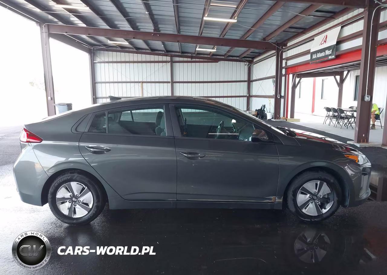 2021 Hyundai Ioniq Hybrid Blue VIN:KMHC65LC0MU247334 - 18