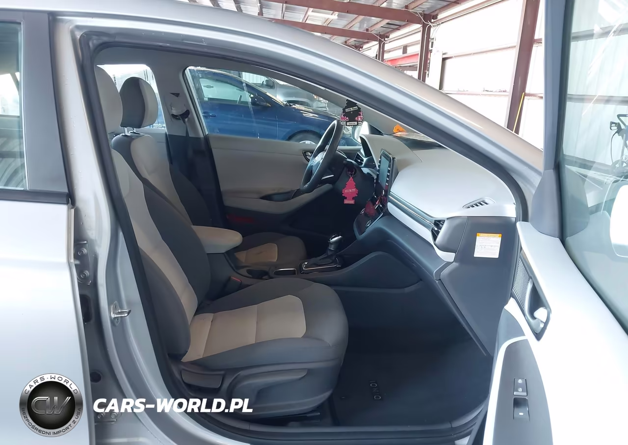 2020 Hyundai Ioniq Hybrid Blue VIN:KMHC65LC7LU232120 - 5