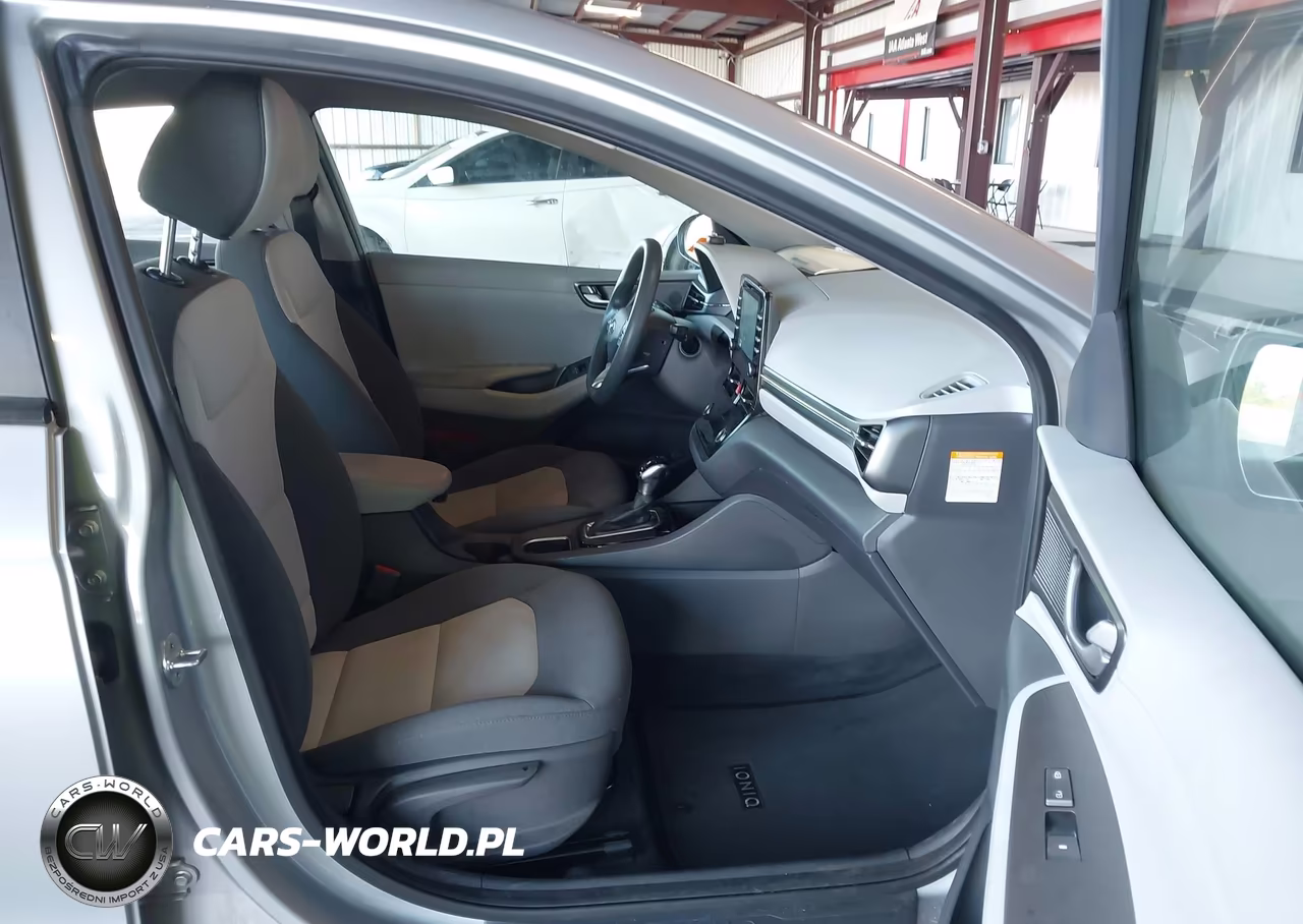 2020 Hyundai Ioniq Hybrid Blue VIN:KMHC65LC1LU219850 - 5