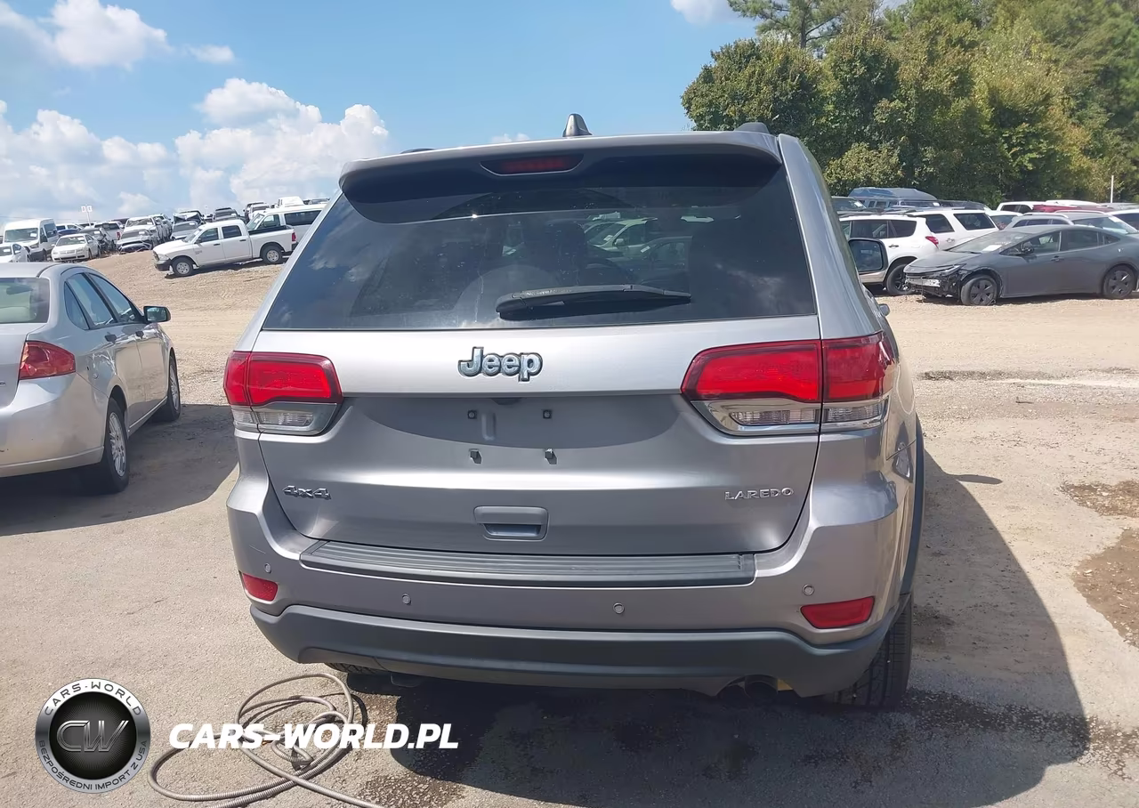 2021 Jeep Grand Cherokee Laredo E 4X4 VIN:1C4RJFAG3MC793754 - 18