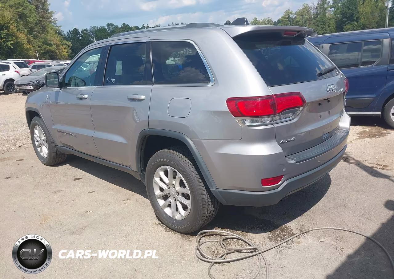 2021 Jeep Grand Cherokee Laredo E 4X4 VIN:1C4RJFAG3MC793754 - 3