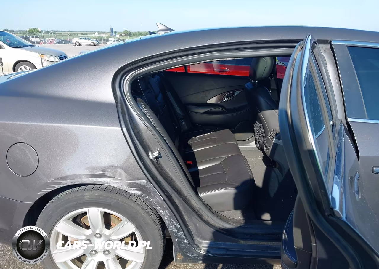 2013 Buick Lacrosse Leather Group VIN:1G4GC5E32DF151958 - 8