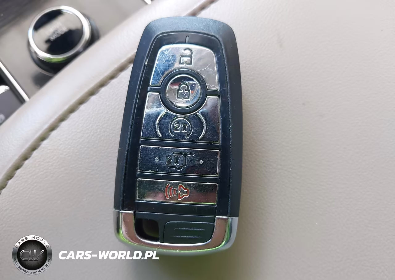 2023 Lincoln Aviator Reserve VIN:5LM5J7XC7PGL08935 - 11