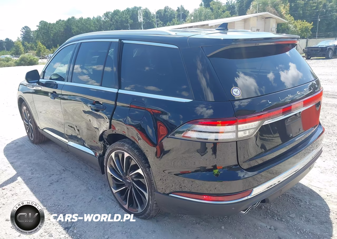 2023 Lincoln Aviator Reserve VIN:5LM5J7XC7PGL08935 - 3