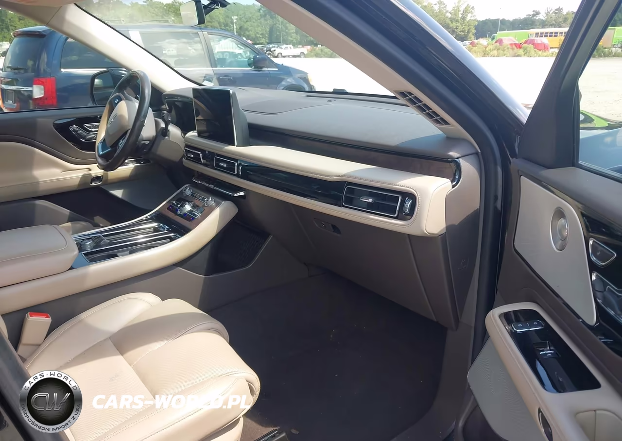 2023 Lincoln Aviator Reserve VIN:5LM5J7XC7PGL08935 - 5