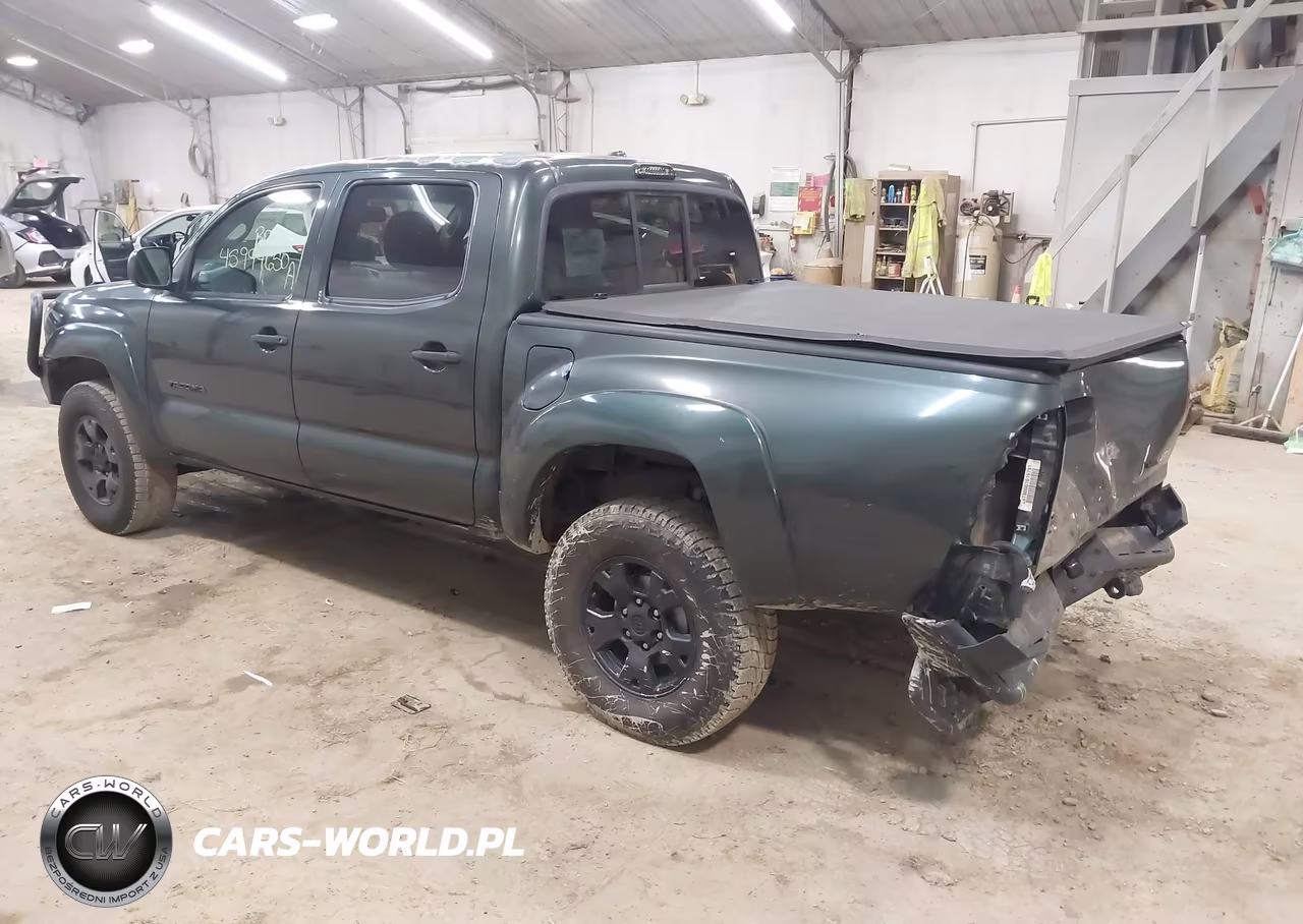 2010 Toyota Tacoma Base V6 VIN:5TELU4EN1AZ699525 - 3