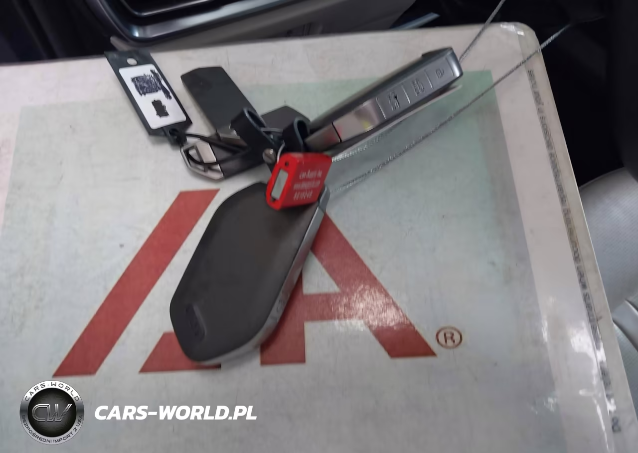 2025 Kia Sorento Hybrid Ex VIN:KNDRHDJG5S5308001 - 11