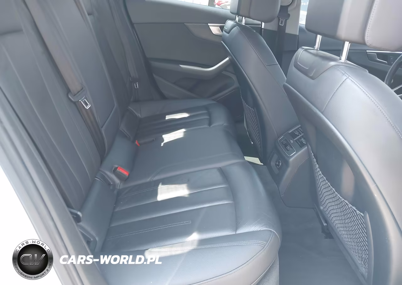 2017 Audi A4 Season Of Audi Premium VIN:WAUDNAF40HN046880 - 8