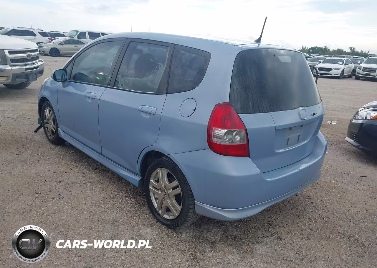 2008 Honda Fit Sport VIN:JHMGD38678S037221 - 3