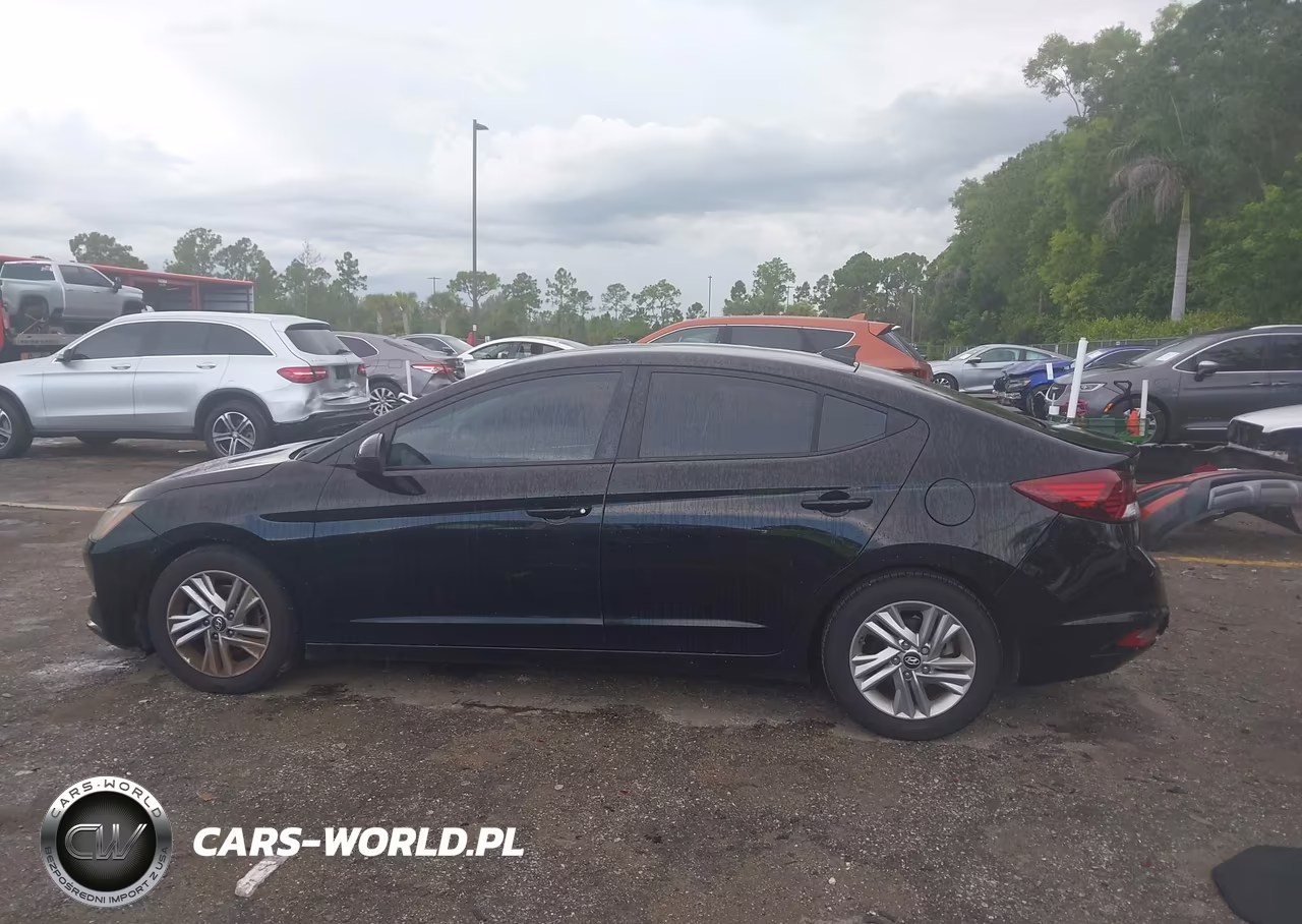 2019 Hyundai Elantra Value Edition VIN:KMHD84LFXKU782039 - 14