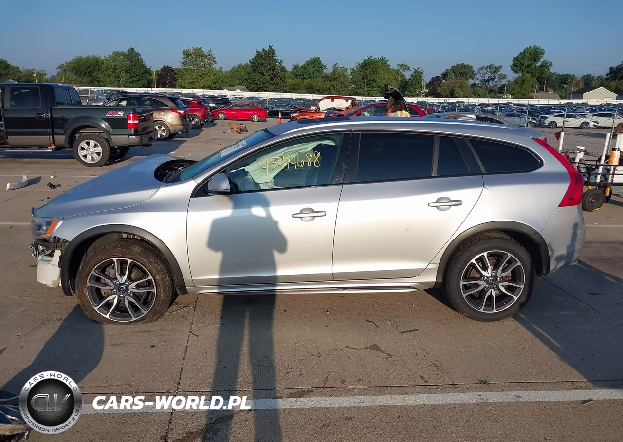 2015 Volvo V60 Cross Country T5 VIN:YV4612HK5F1001301 - 15