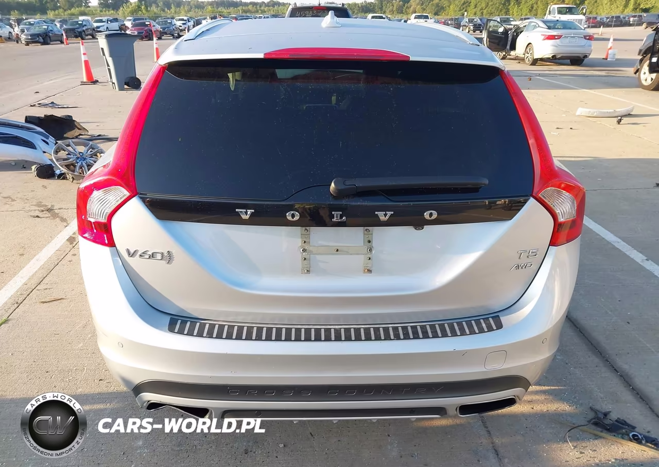 2015 Volvo V60 Cross Country T5 VIN:YV4612HK5F1001301 - 17