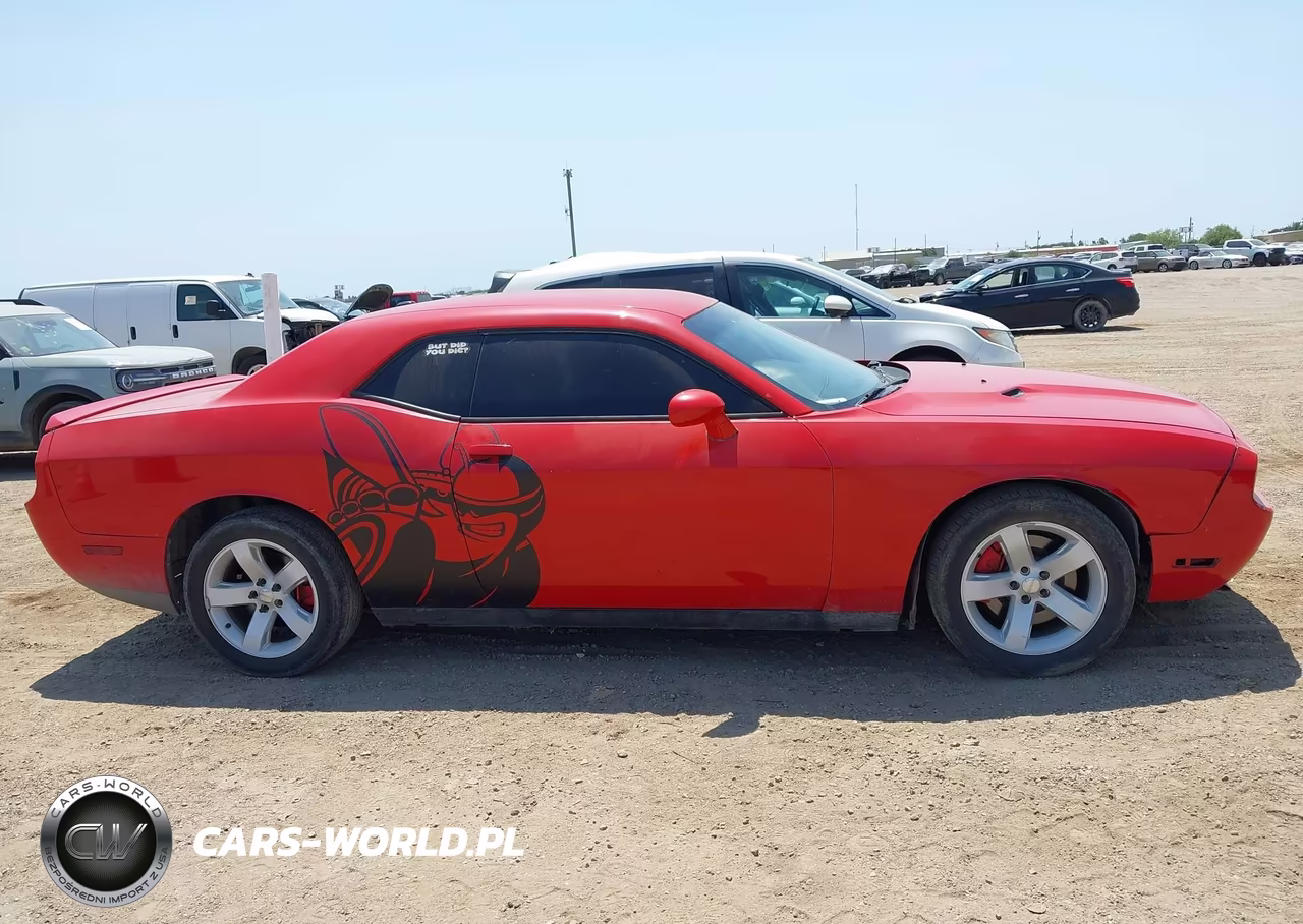 2013 Dodge Challenger R-T Classic VIN:2C3CDYBTXDH675173 - 13