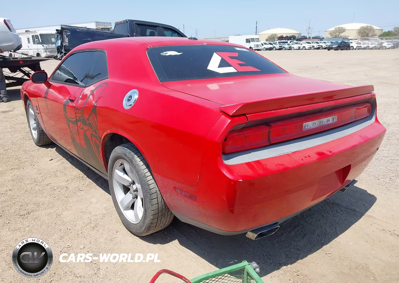 2013 Dodge Challenger R-T Classic VIN:2C3CDYBTXDH675173 - 3