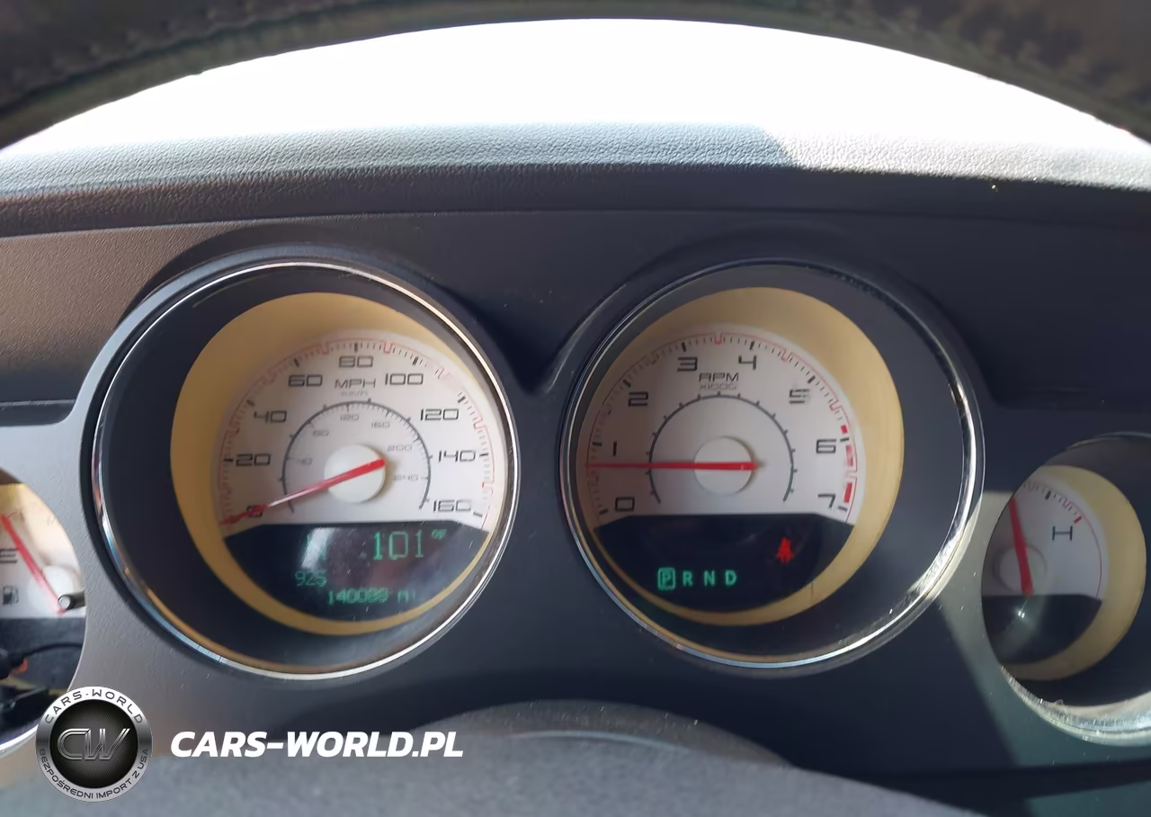 2013 Dodge Challenger R-T Classic VIN:2C3CDYBTXDH675173 - 7