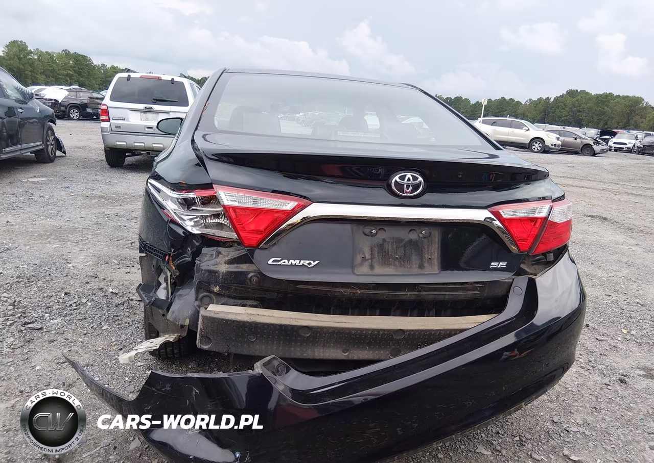 2017 Toyota Camry Se VIN:4T1BF1FK4HU770773 - 16
