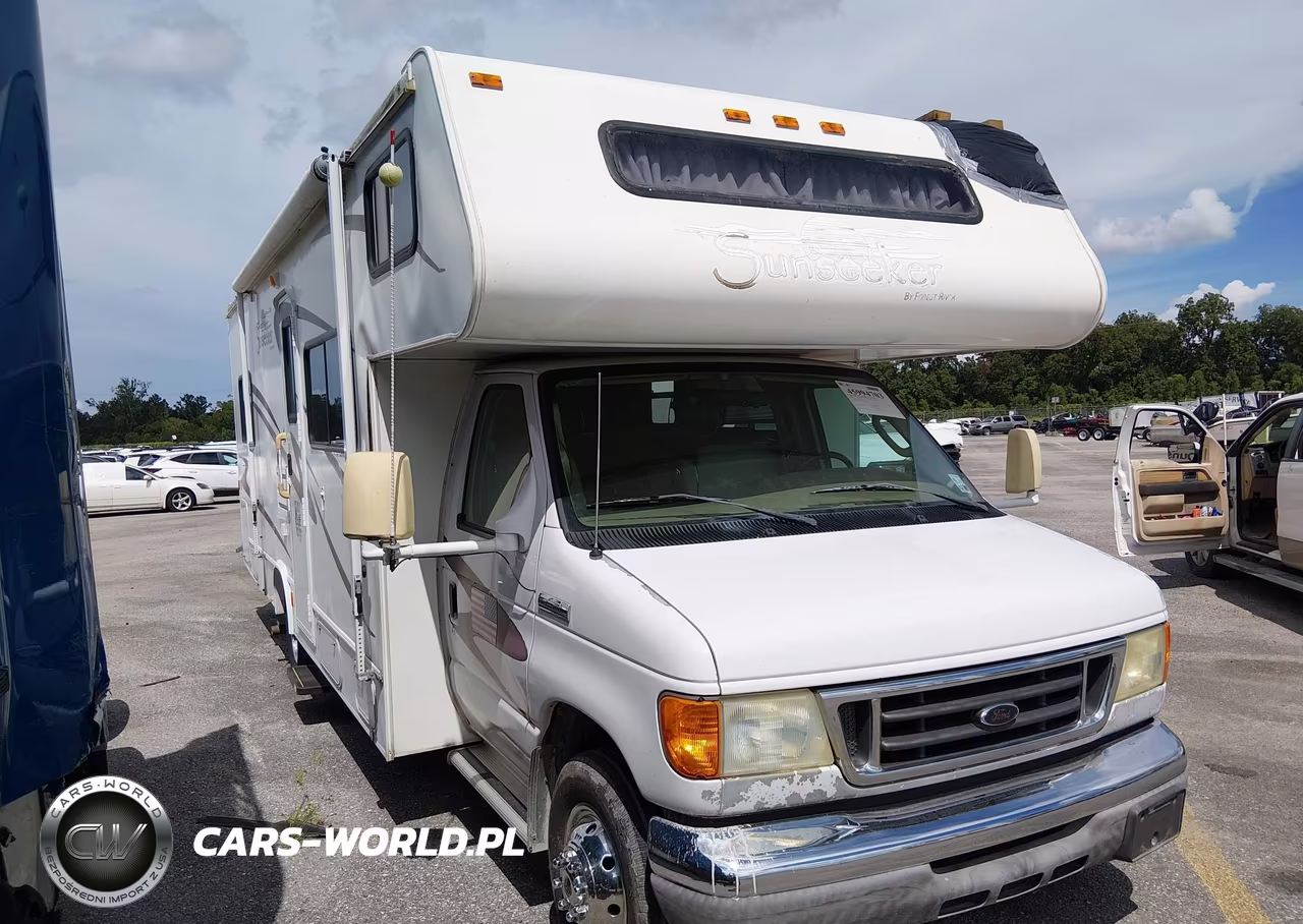 2006 Ford E-450 Cutaway