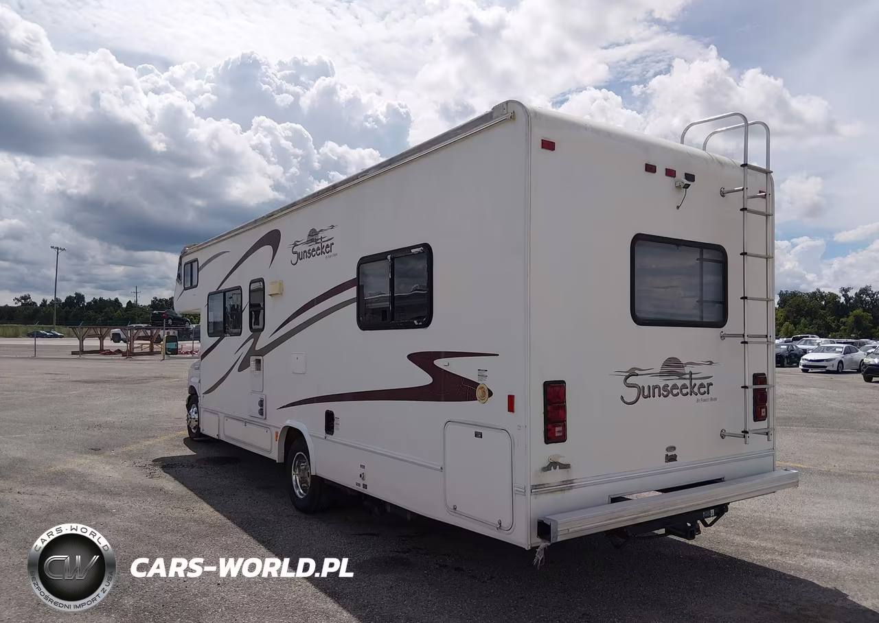 2006 Ford E-450 Cutaway VIN:1FDXE45S86HA64696 - 3