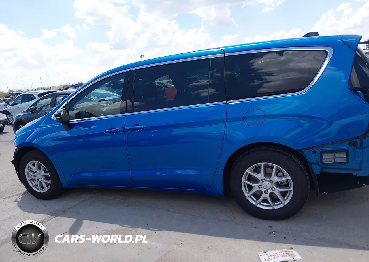 2027 Chrysler Pacifica VIN:2C4RC1BG0VR586534 - 14