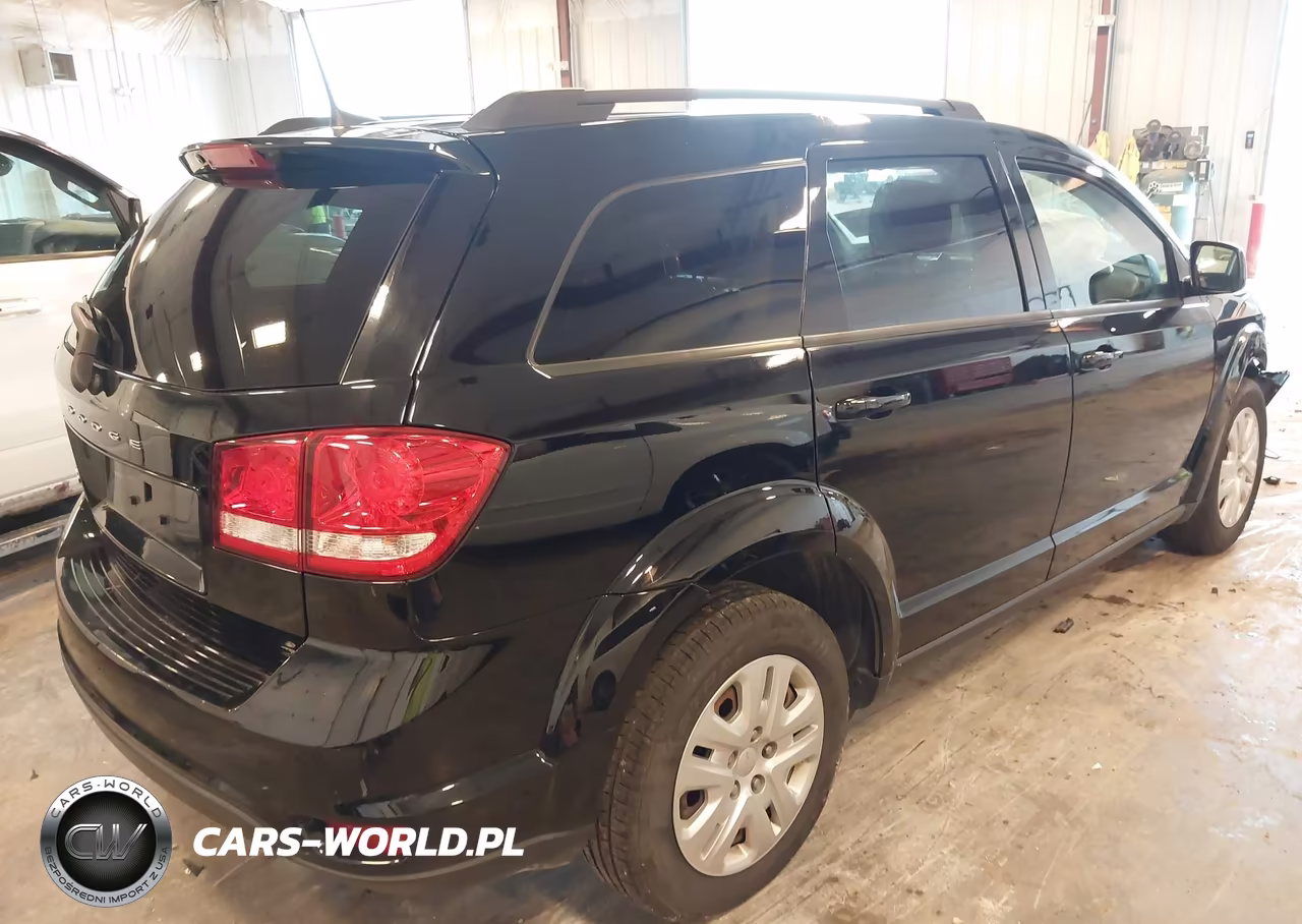 2019 Dodge Journey Se VIN:3C4PDCBB6KT784094 - 4