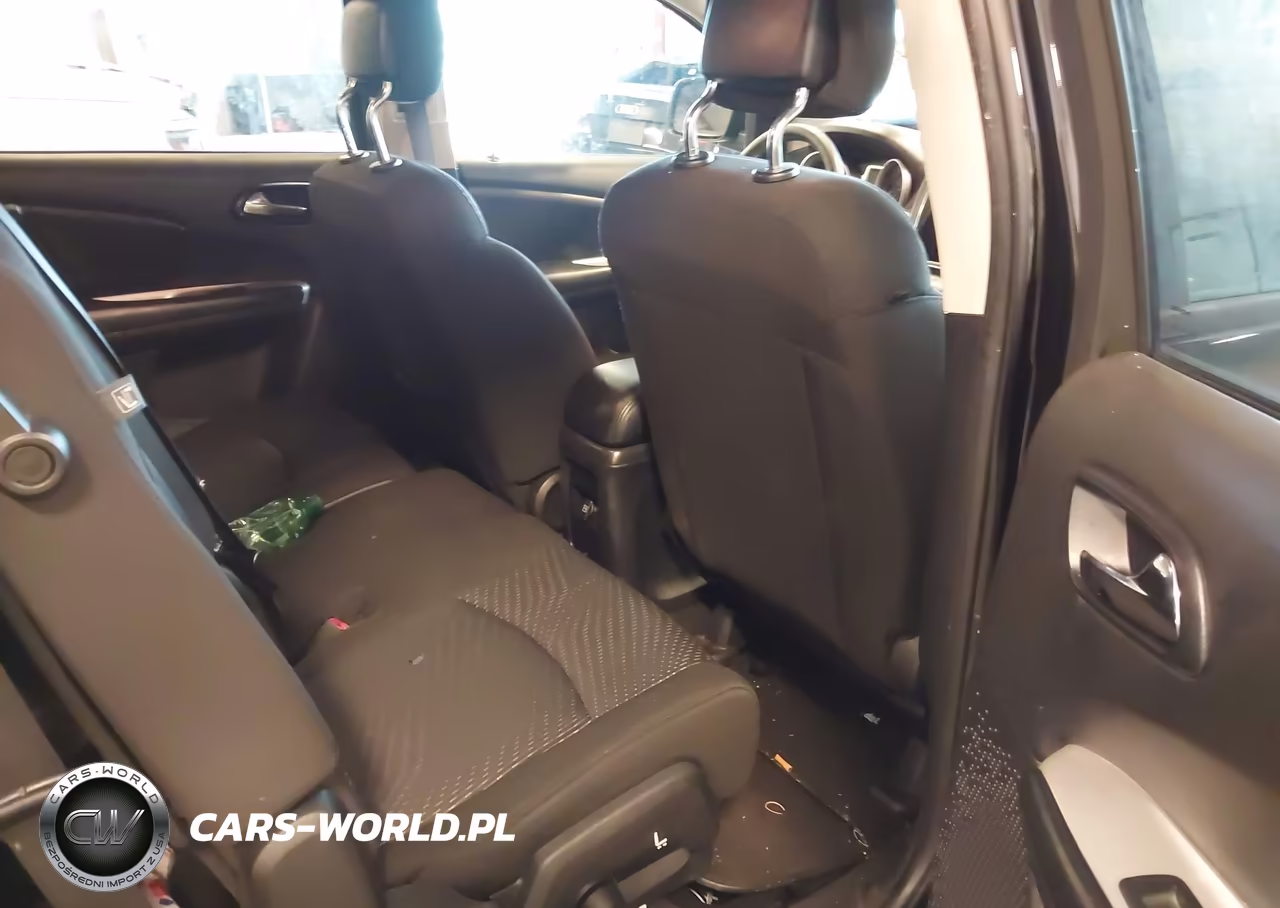 2019 Dodge Journey Se VIN:3C4PDCBB6KT784094 - 8