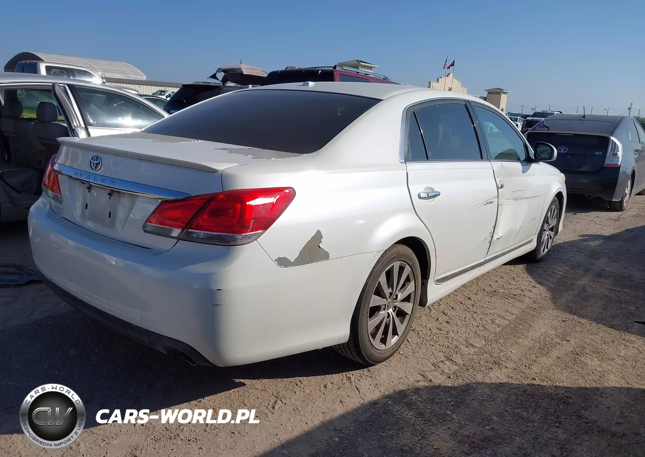 2011 Toyota Avalon Limited VIN:4T1BK3DB7BU398847 - 4