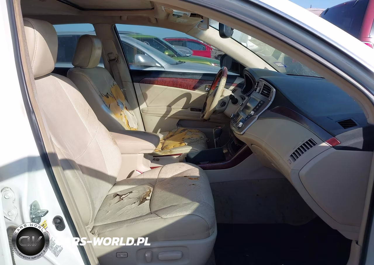 2011 Toyota Avalon Limited VIN:4T1BK3DB7BU398847 - 5
