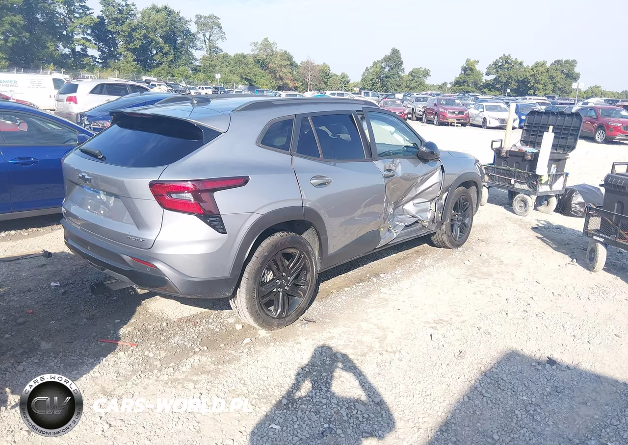 2025 Chevrolet Trax Fwd Activ VIN:KL77LKEP7SC156736 - 4