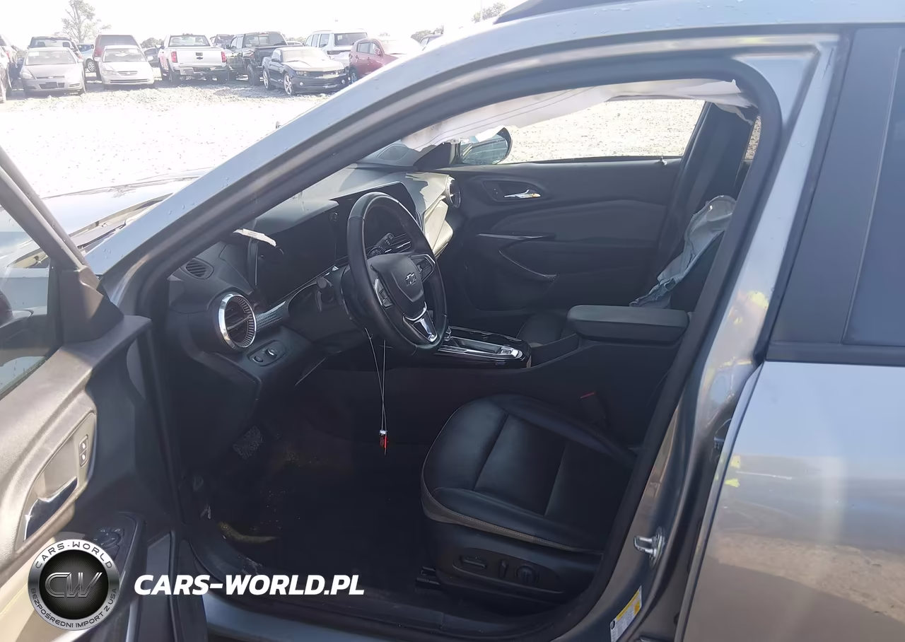 2025 Chevrolet Trax Fwd Activ VIN:KL77LKEP7SC156736 - 5