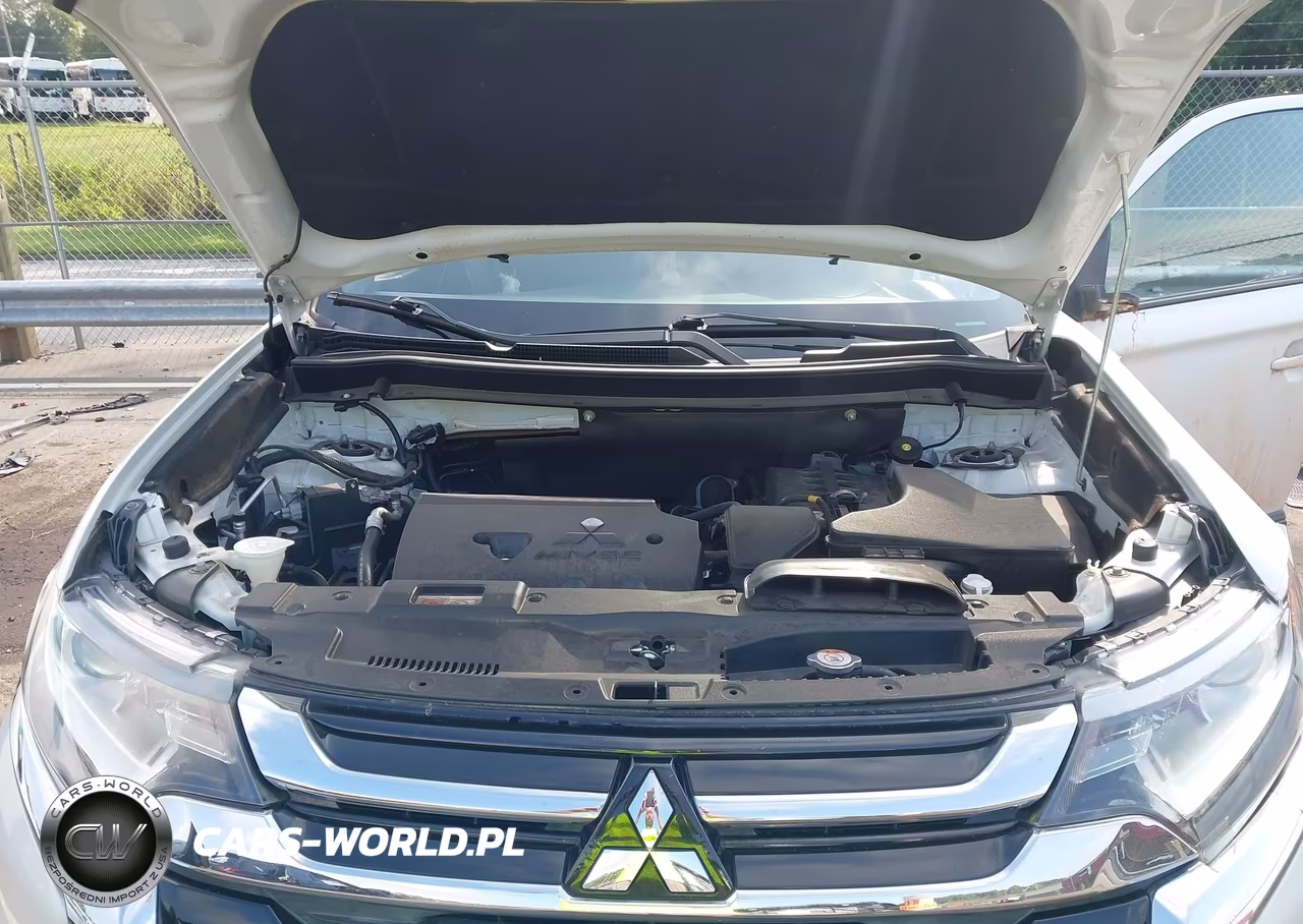 2018 Mitsubishi Outlander Le VIN:JA4AD3A37JZ019249 - 10