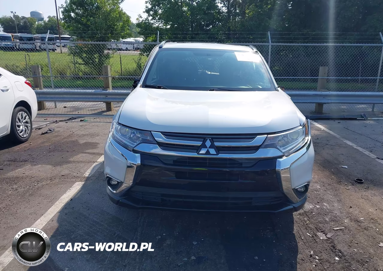 2018 Mitsubishi Outlander Le VIN:JA4AD3A37JZ019249 - 13