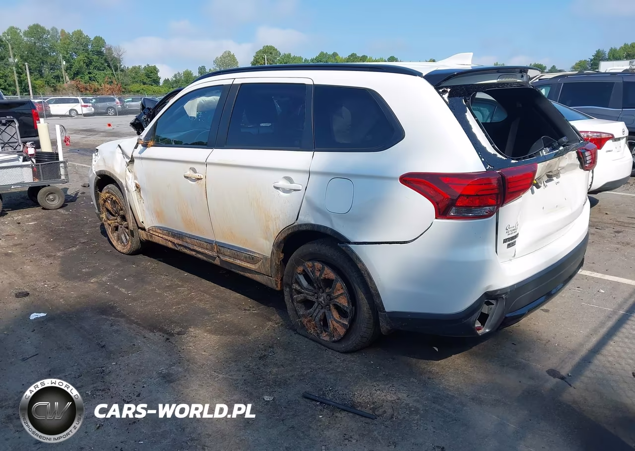 2018 Mitsubishi Outlander Le VIN:JA4AD3A37JZ019249 - 3