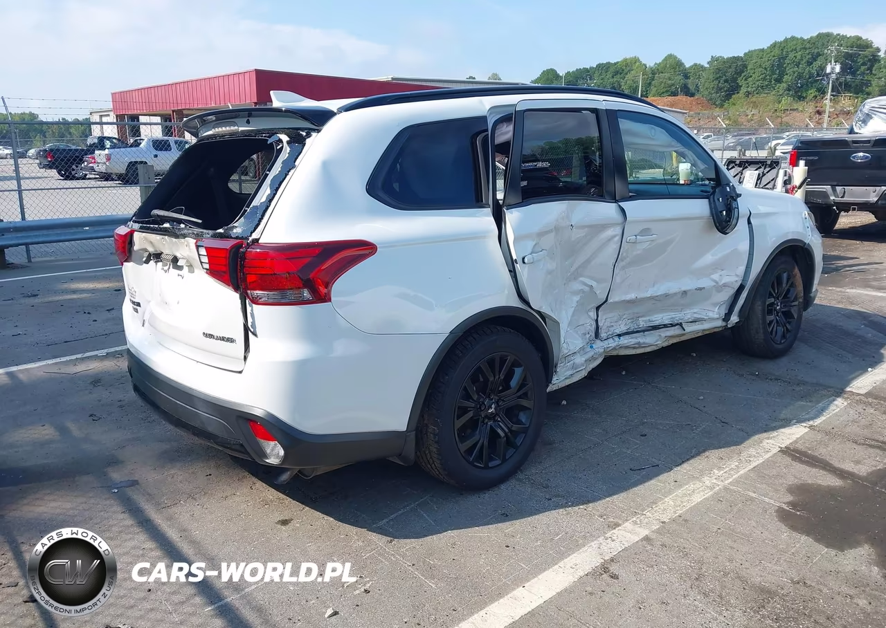 2018 Mitsubishi Outlander Le VIN:JA4AD3A37JZ019249 - 4