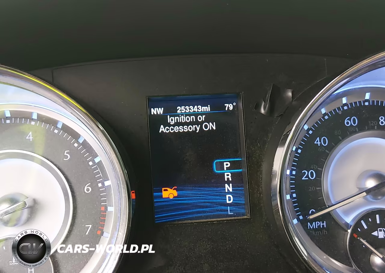 2014 Chrysler 300 VIN:2C3CCAAG7EH323720 - 15