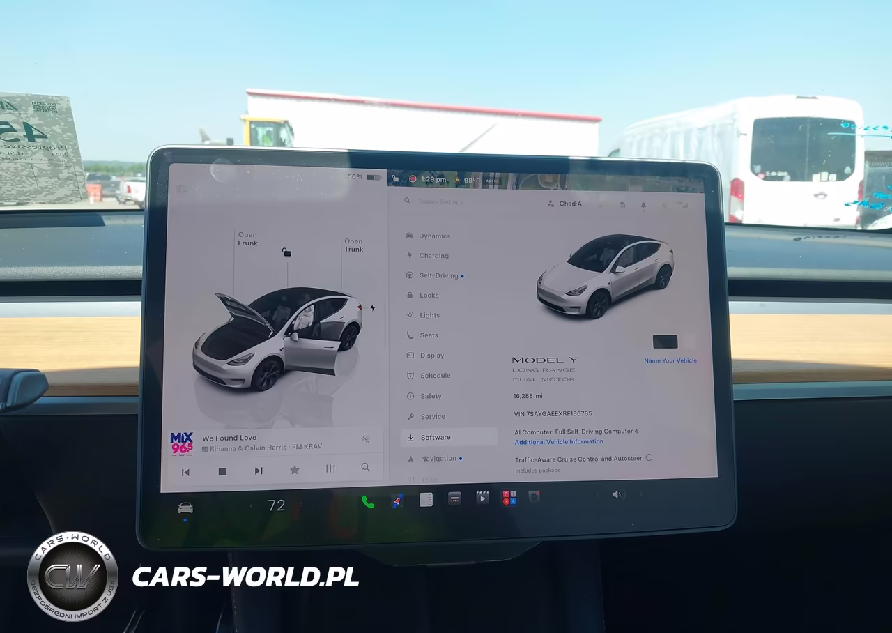2024 Tesla Model Y Long Range Dual Motor All-Wheel Drive VIN:7SAYGAEEXRF186785 - 19