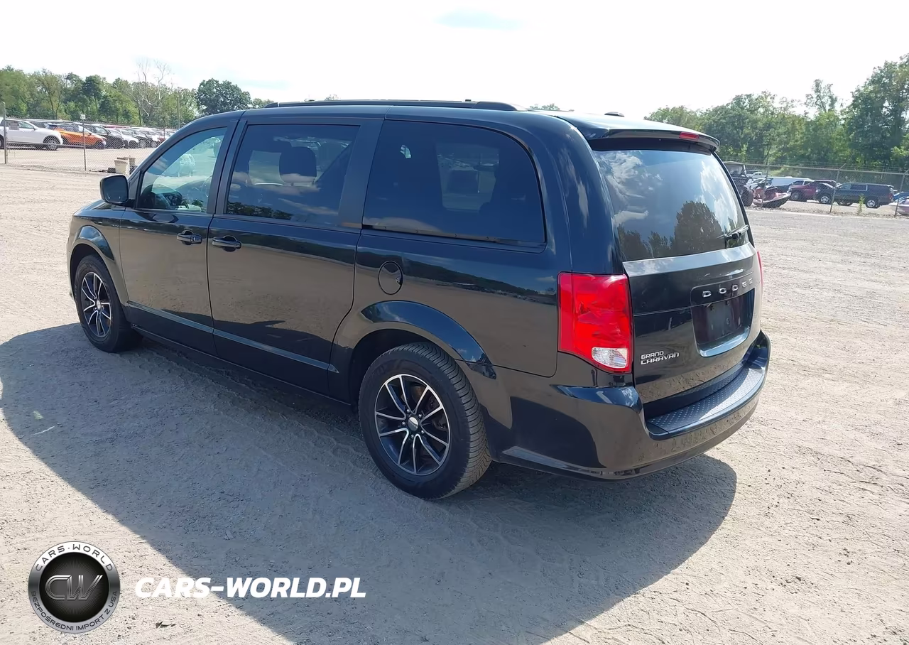2018 Dodge Grand Caravan Se Plus VIN:2C4RDGBG4JR356439 - 3