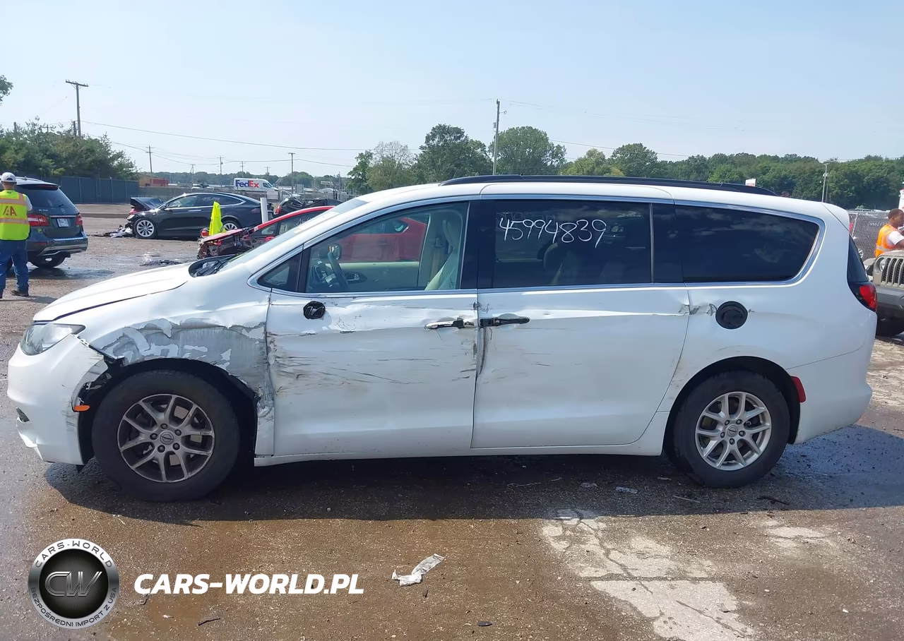2021 Chrysler Voyager Lxi VIN:2C4RC1DG0MR505365 - 14