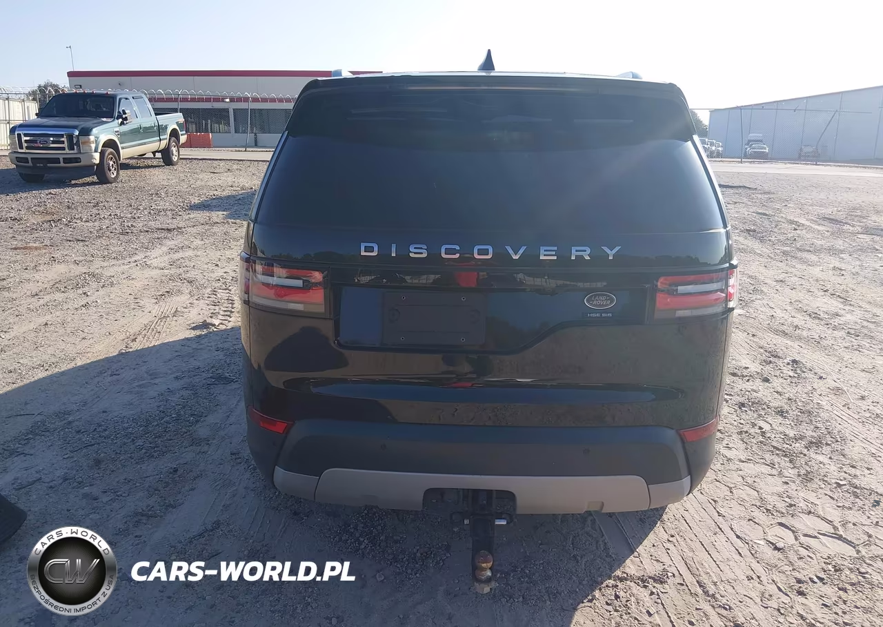 2018 Land Rover Discovery Hse Luxury VIN:SALRT2RV2JA059872 - 17