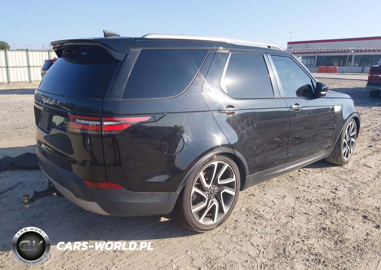 2018 Land Rover Discovery Hse Luxury VIN:SALRT2RV2JA059872 - 4