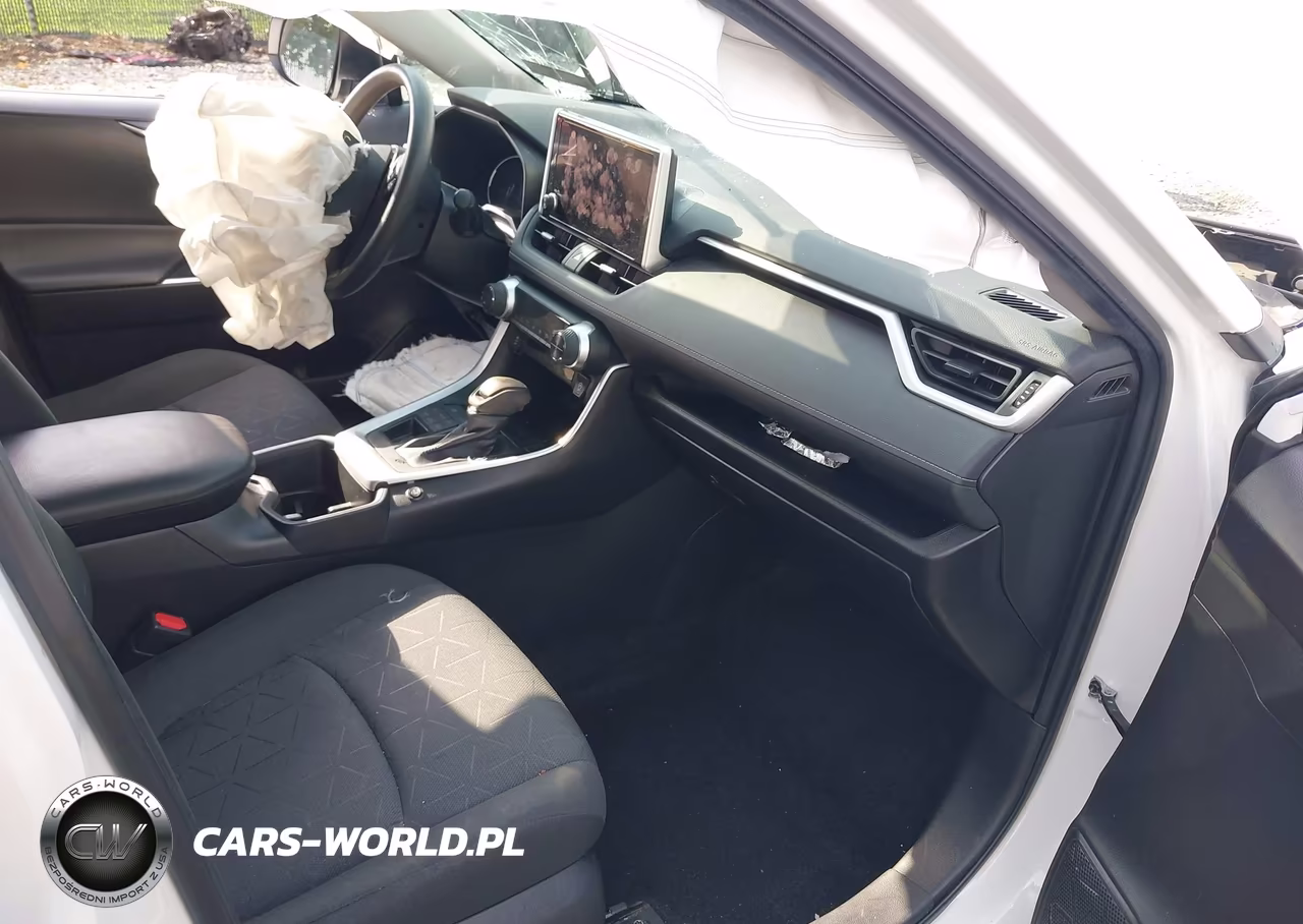 2024 Toyota Rav4 Xle VIN:2T3P1RFV6RC405356 - 5
