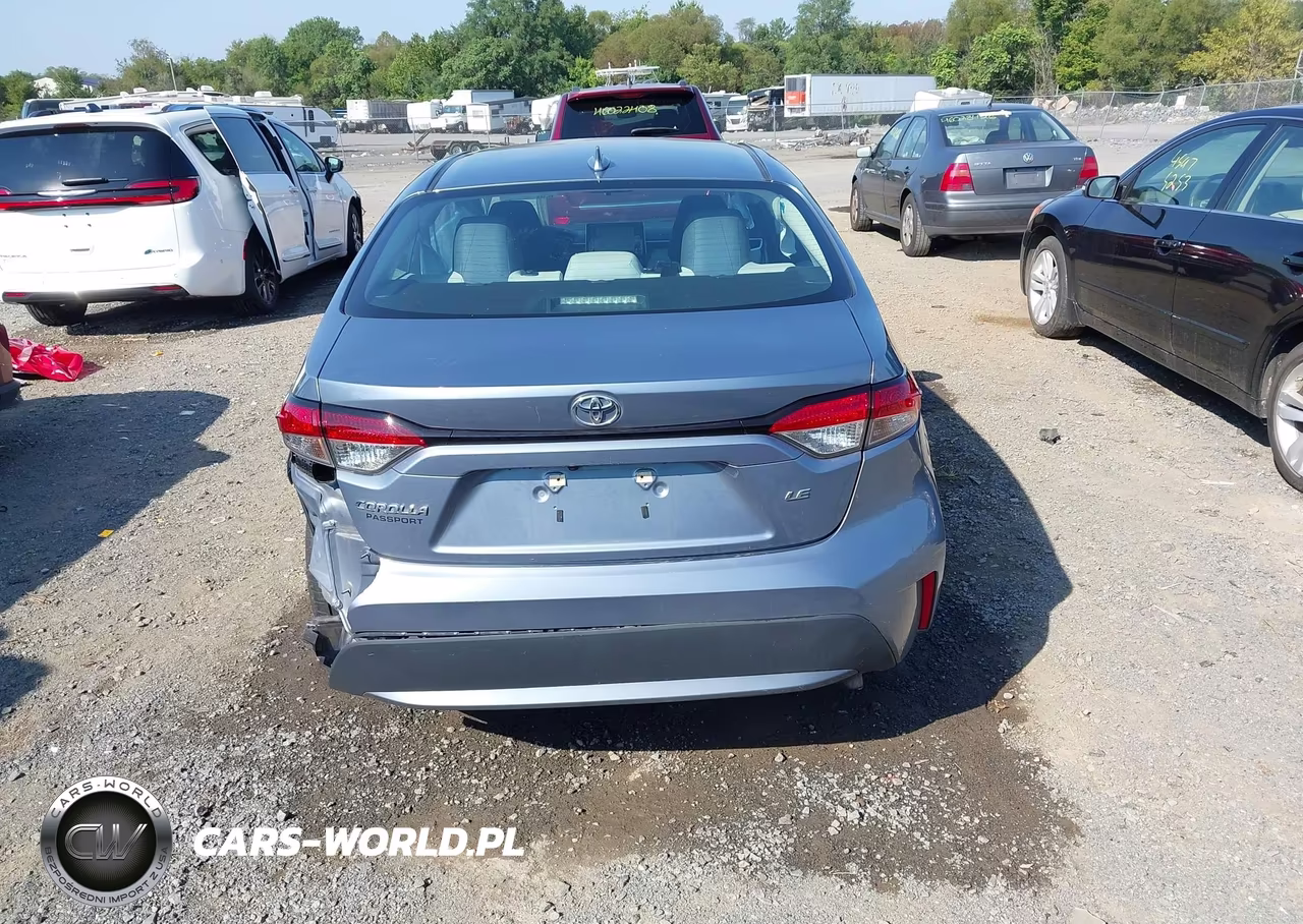 2021 Toyota Corolla Le VIN:5YFEPMAE8MP162800 - 16