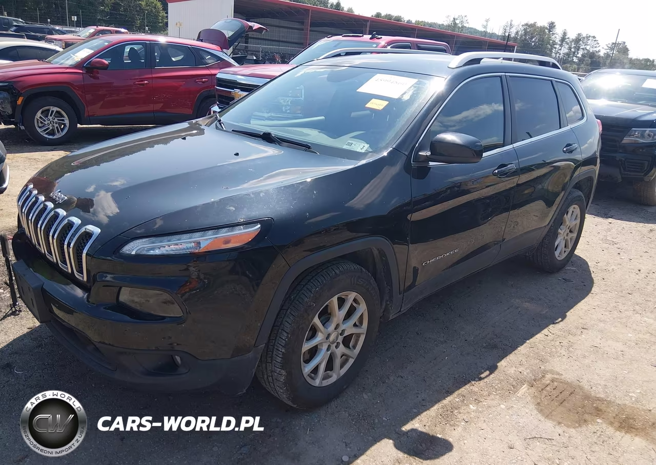 2017 Jeep Cherokee Latitude 4X4 VIN:1C4PJMCB3HW512733 - 2