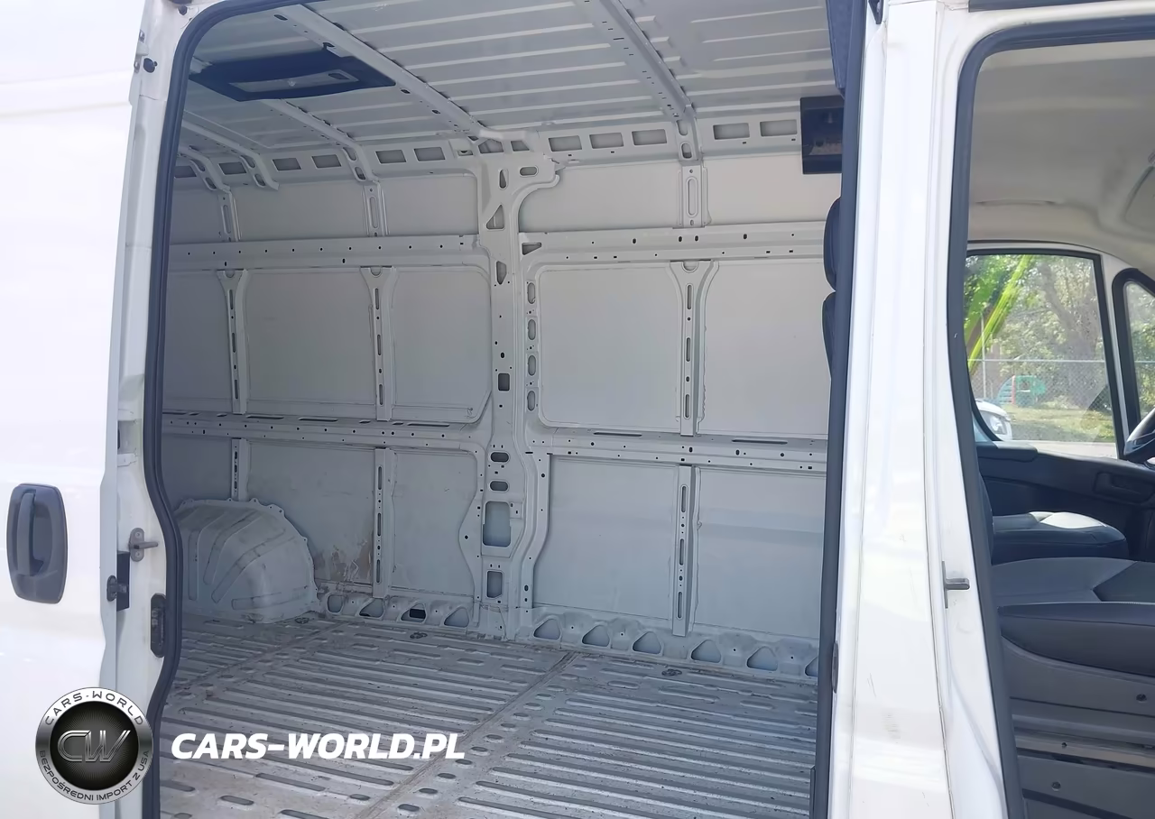 2025 Ram Promaster 2500 Tradesman High Roof 159 Wb W-Pass Seat VIN:3C6LRVDG8SE512632 - 3