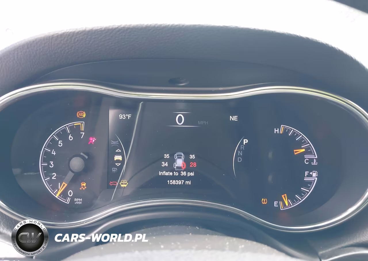 2018 Jeep Grand Cherokee Altitude 4X2 VIN:1C4RJEAG1JC429435 - 7