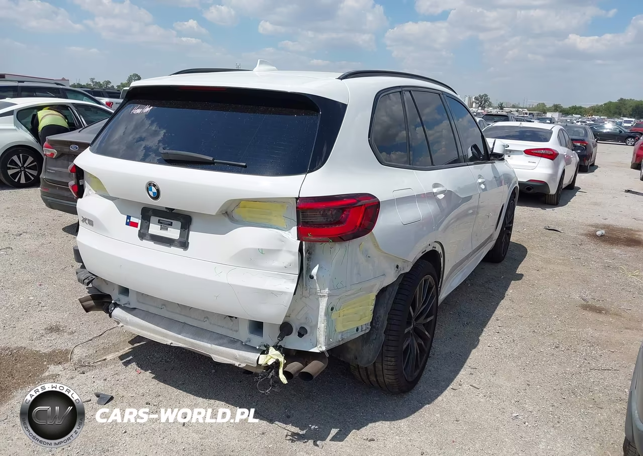 2019 BMW X5 xDrive50I VIN:5UXJU2C56KLN67700 - 4